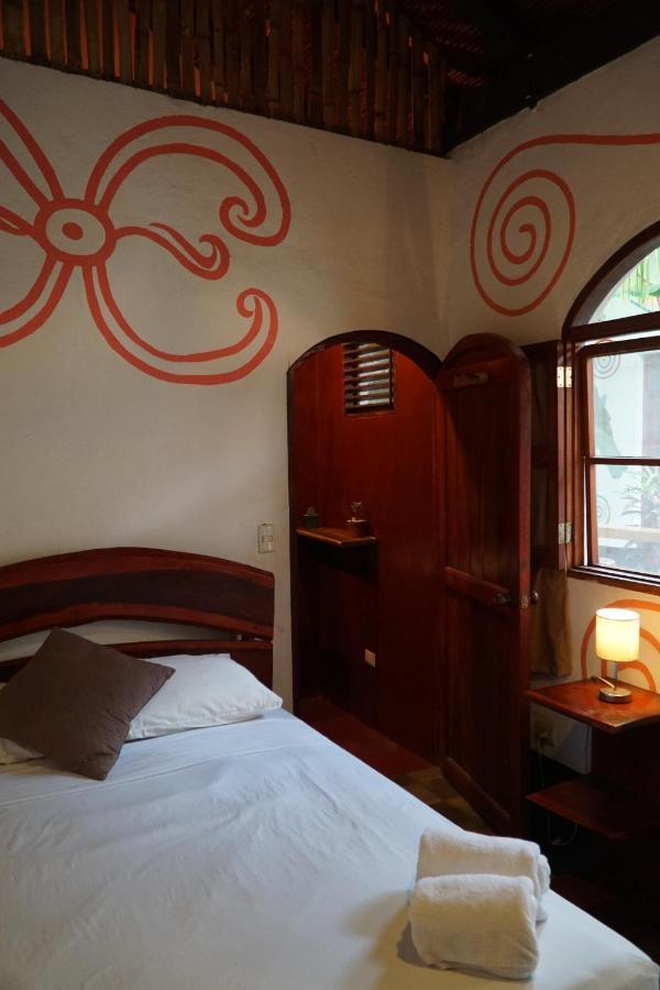 Cueva Nica Hotel Granada Luaran gambar